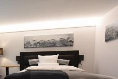 Kuenstlerzimmer_Hoell-am-Main_2