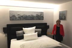 Kuenstlerzimmer_Hoell-am-Main_3